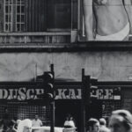 City West, Berlin, 1970, 30,3 x 15,7 cm, Silbergelatineabzug auf Barytpapier, Neg.-Nr. 465-23
