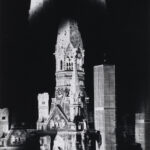 Gedächtniskirche (Negativ, Mehrfachbelichtung), Berlin, 1973, 30,6 x 20,5 cm, Silbergelatineabzug auf Barytpapier, Neg.-Nr. 756A-7